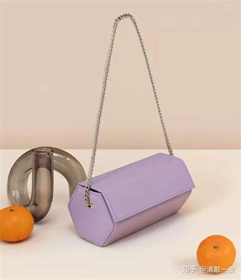 紫色包包搭配 做愛嗎
